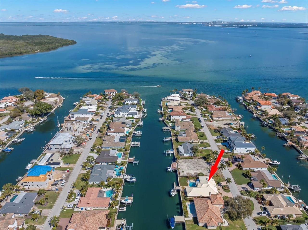 2035 Hawaii Avenue Ne, Saint Petersburg, FL 33703 Photo