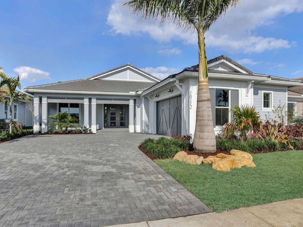 10112 Timber Creek Way, Palm Beach Gardens, FL 33412