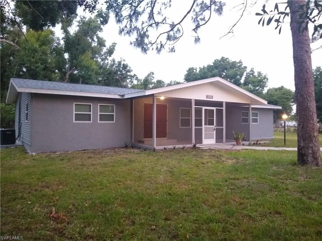 6870 Golden Rd, North Fort Myers, FL 33917 Photo