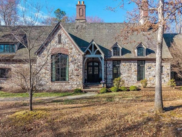 880 CLUB DR, KESWICK, VA 22947