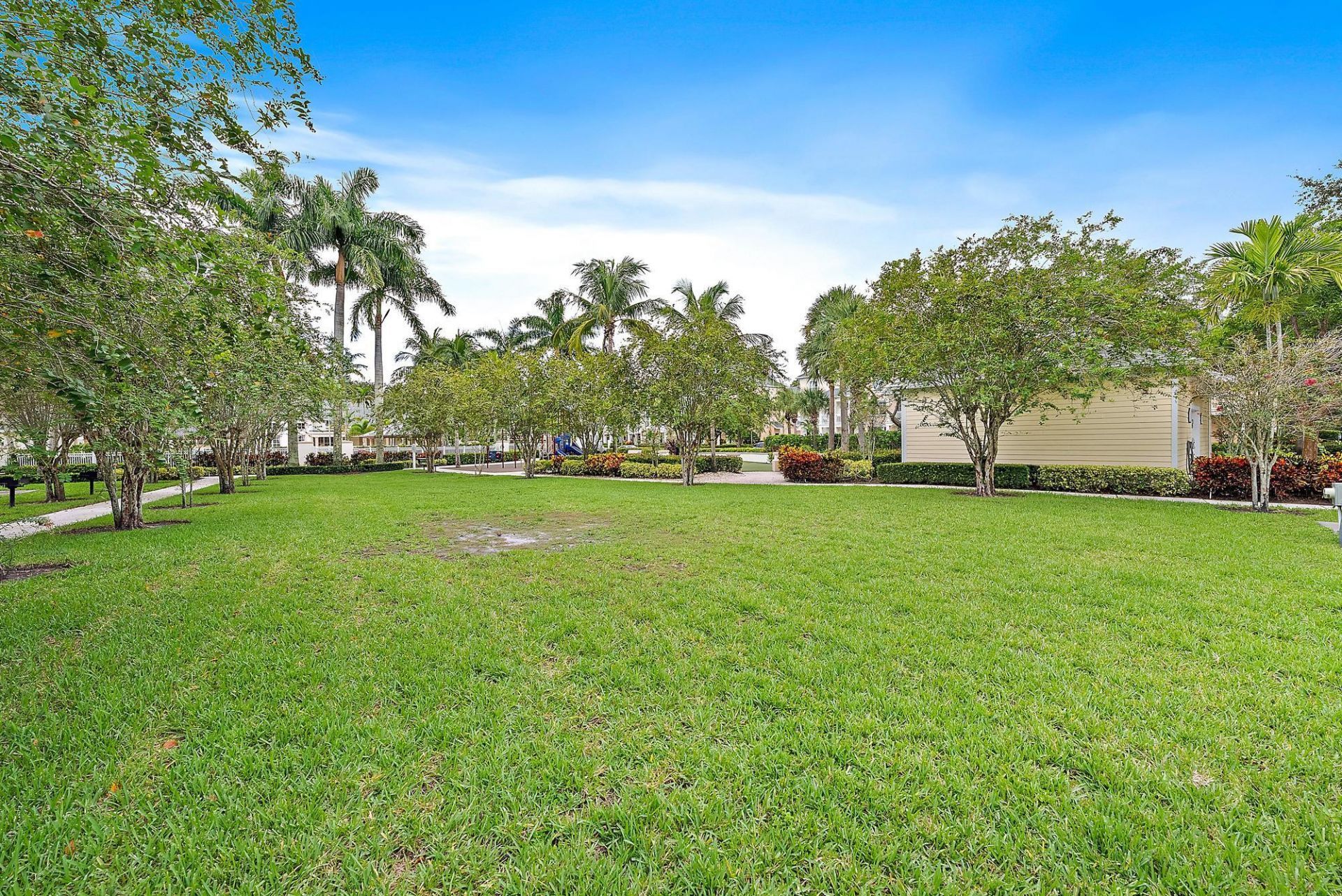 225 Murcia Drive, Unit 109, Jupiter, FL 33458 Photo