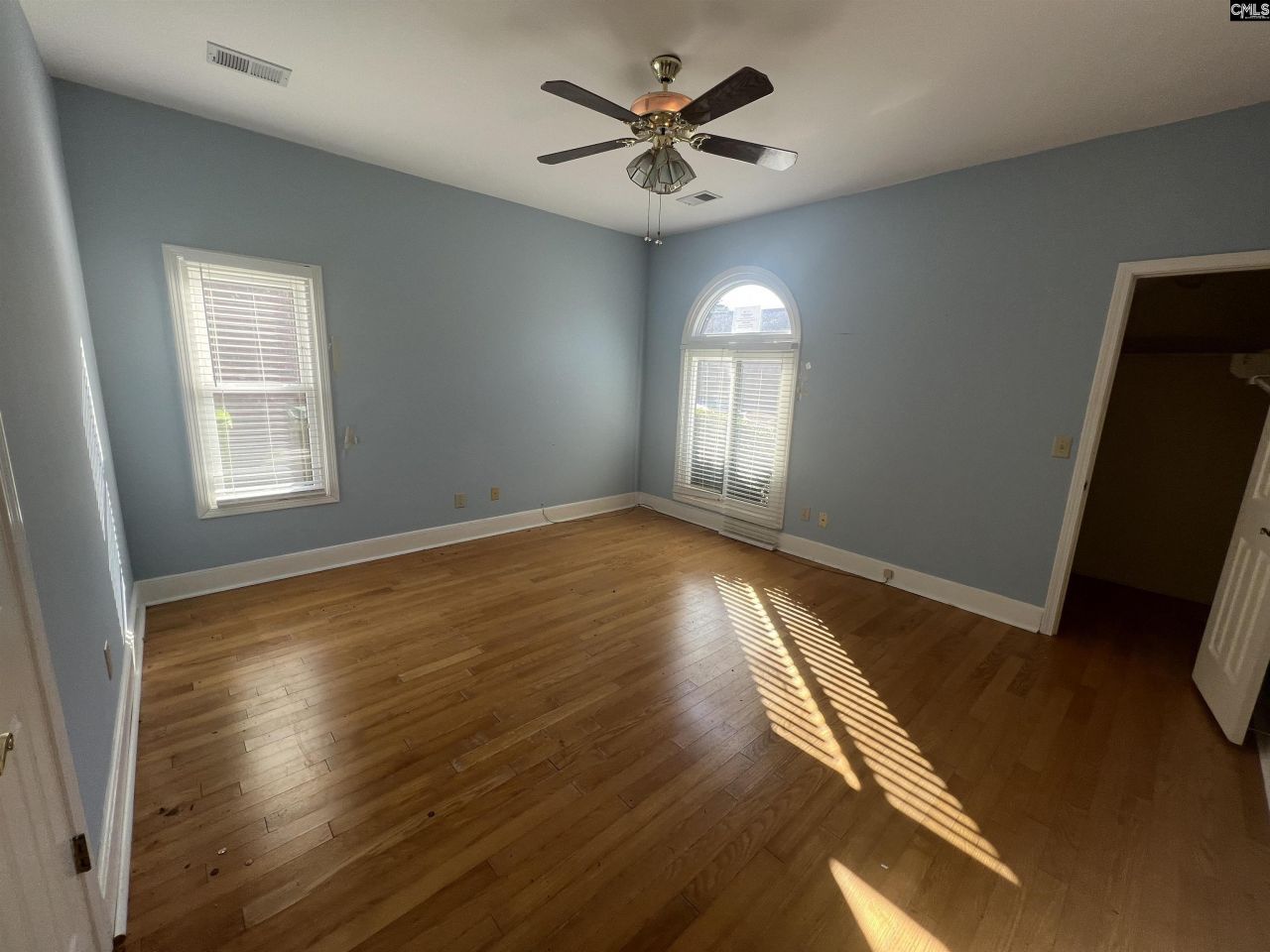 25 Southbury Lane Photo 20