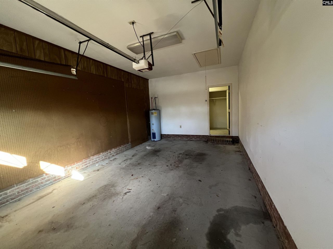 25 Southbury Lane Photo 26