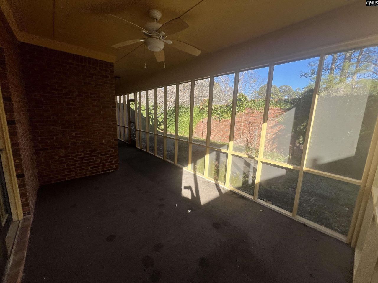 25 Southbury Lane Photo 8