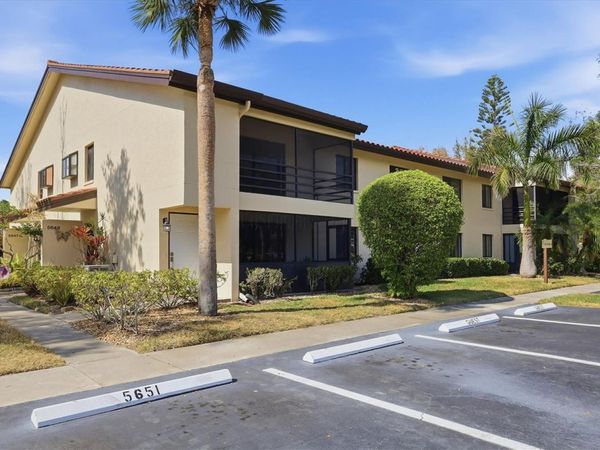 5651 GARDENS DRIVE, Unit 5651, SARASOTA, FL 34243