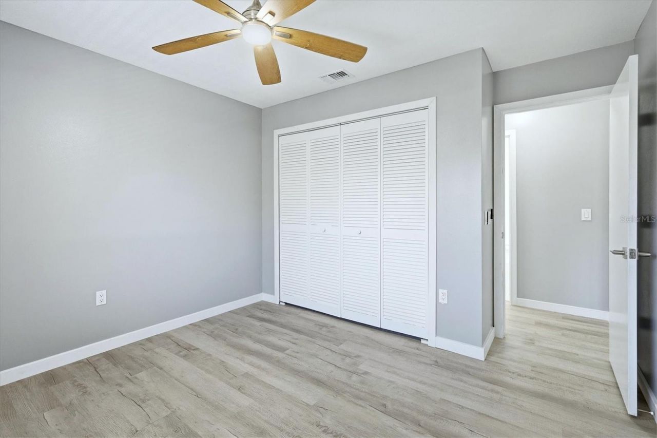 5651 Gardens Drive, Unit 5651, Sarasota, FL 34243 Photo