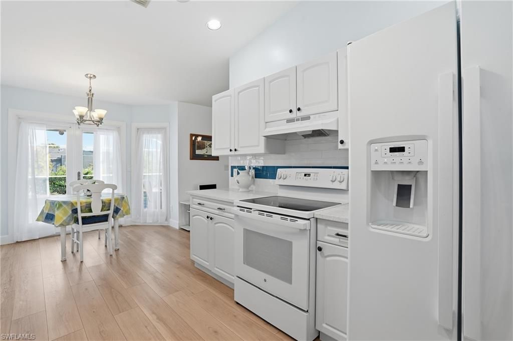 20535 Armada Ct, Estero, FL 33928 Photo