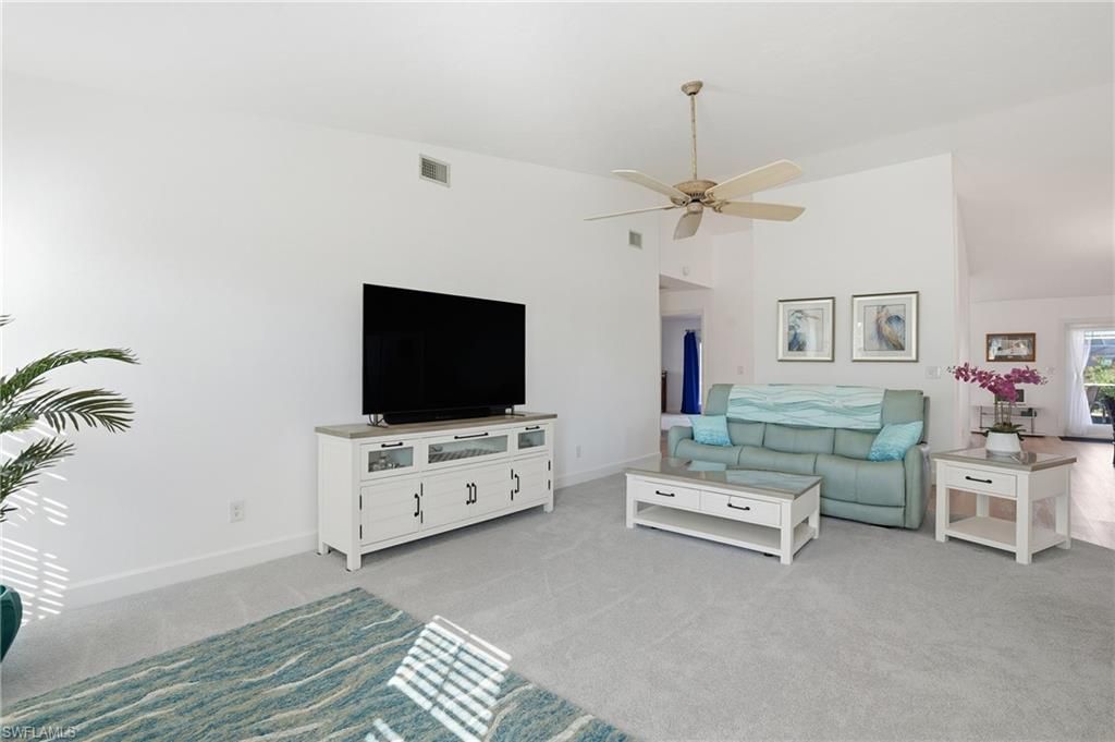 20535 Armada Ct, Estero, FL 33928 Photo