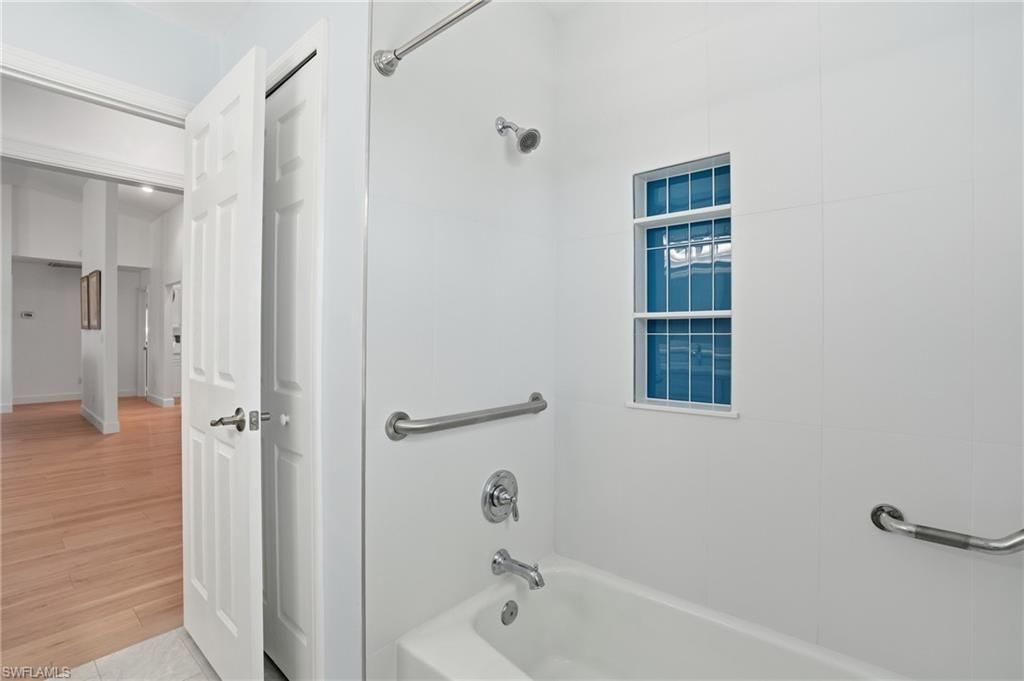 20535 Armada Ct, Estero, FL 33928 Photo