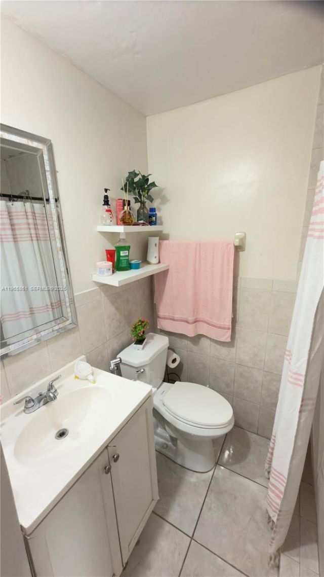 1545 NW 8th Ter, Miami, FL 33125 Photo