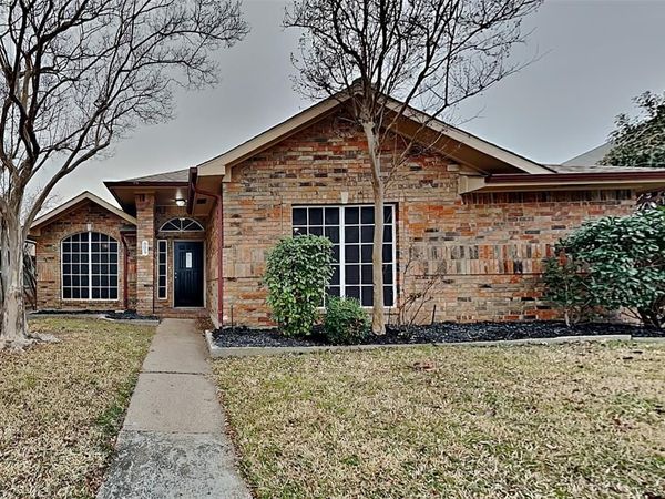 809 Lake Bluff Drive, Flower Mound, TX 75028