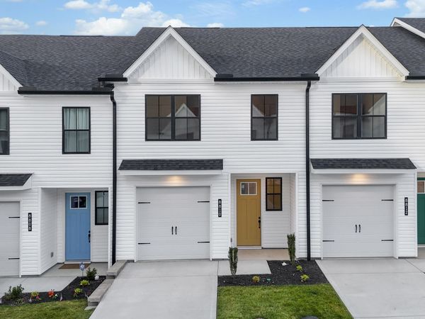 8810 Chapman Trace Way, Knoxville, TN 37920