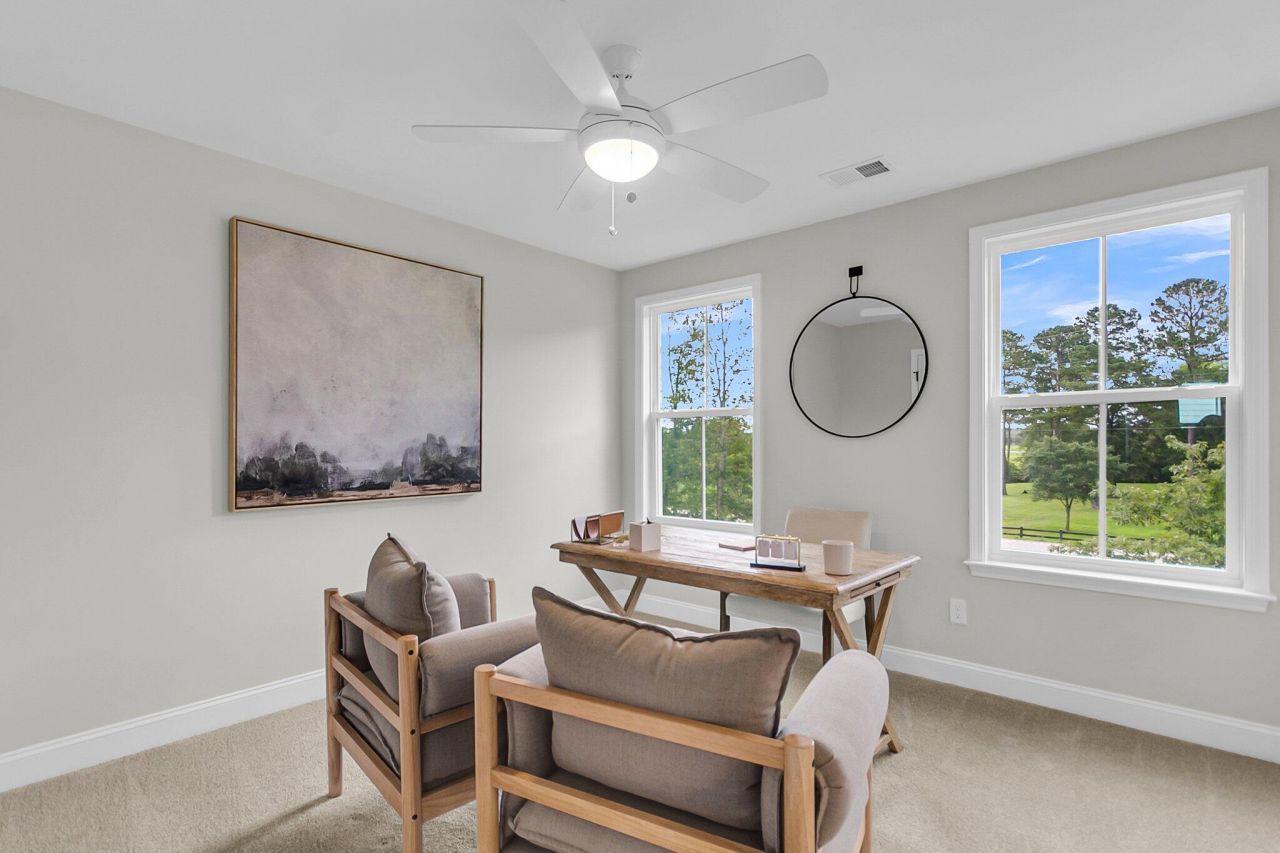 806 Abbey Gardens Lane Photo 12