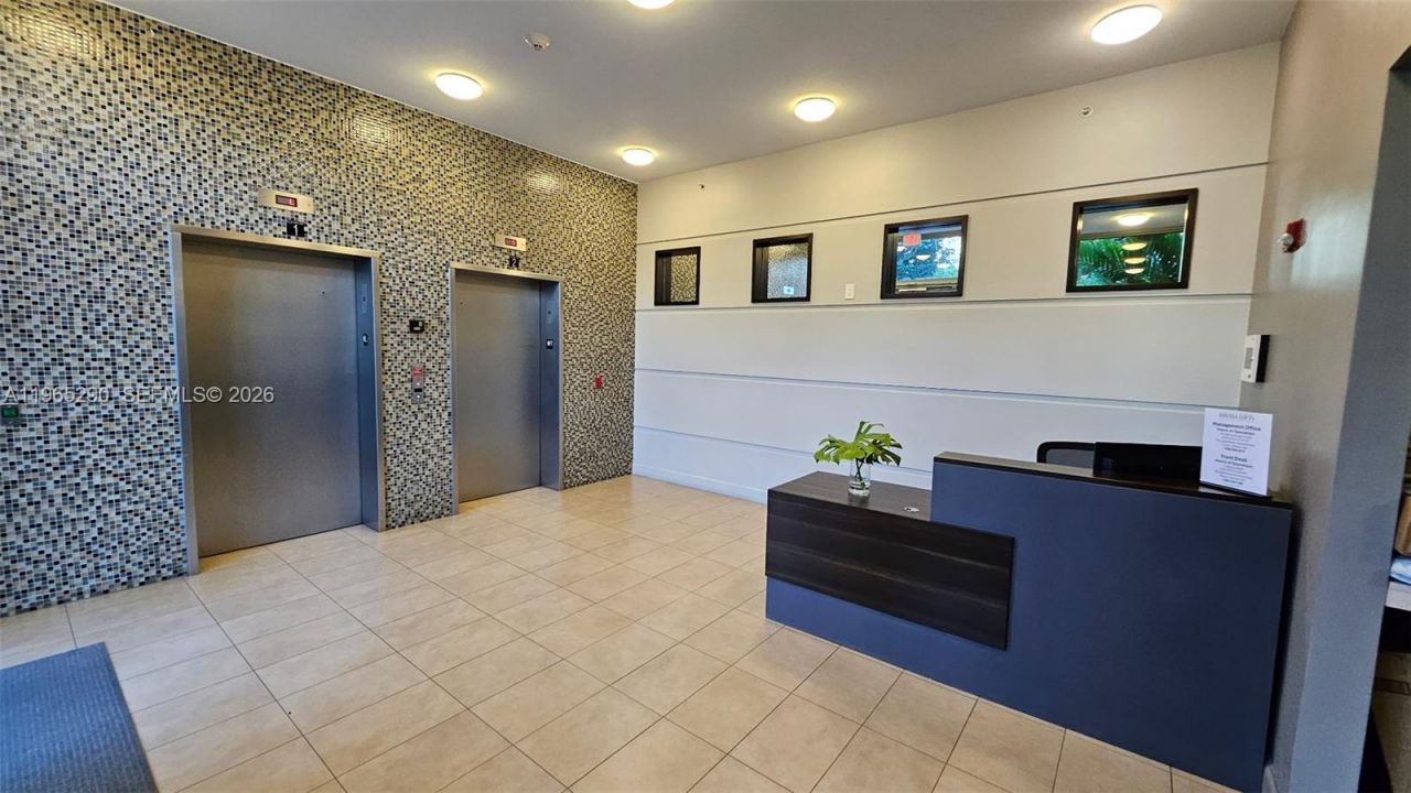 36 NW 6th Ave , Unit 708, Miami, FL 33128 Photo