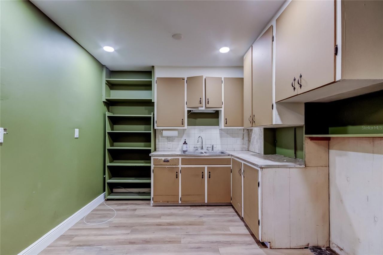 8171 37th Avenue N, Saint Petersburg, FL 33710 Photo