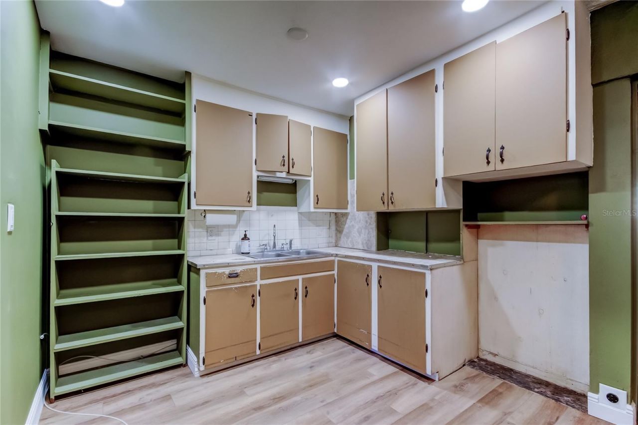 8171 37th Avenue N, Saint Petersburg, FL 33710 Photo