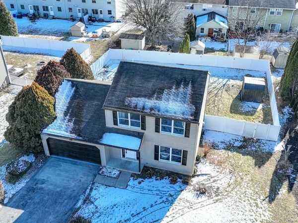 1500 ROSEDALE AVENUE, MIDDLETOWN, PA 17057