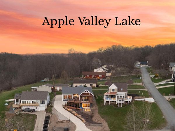 4006 Apple Valley Drive, Howard, OH 43028