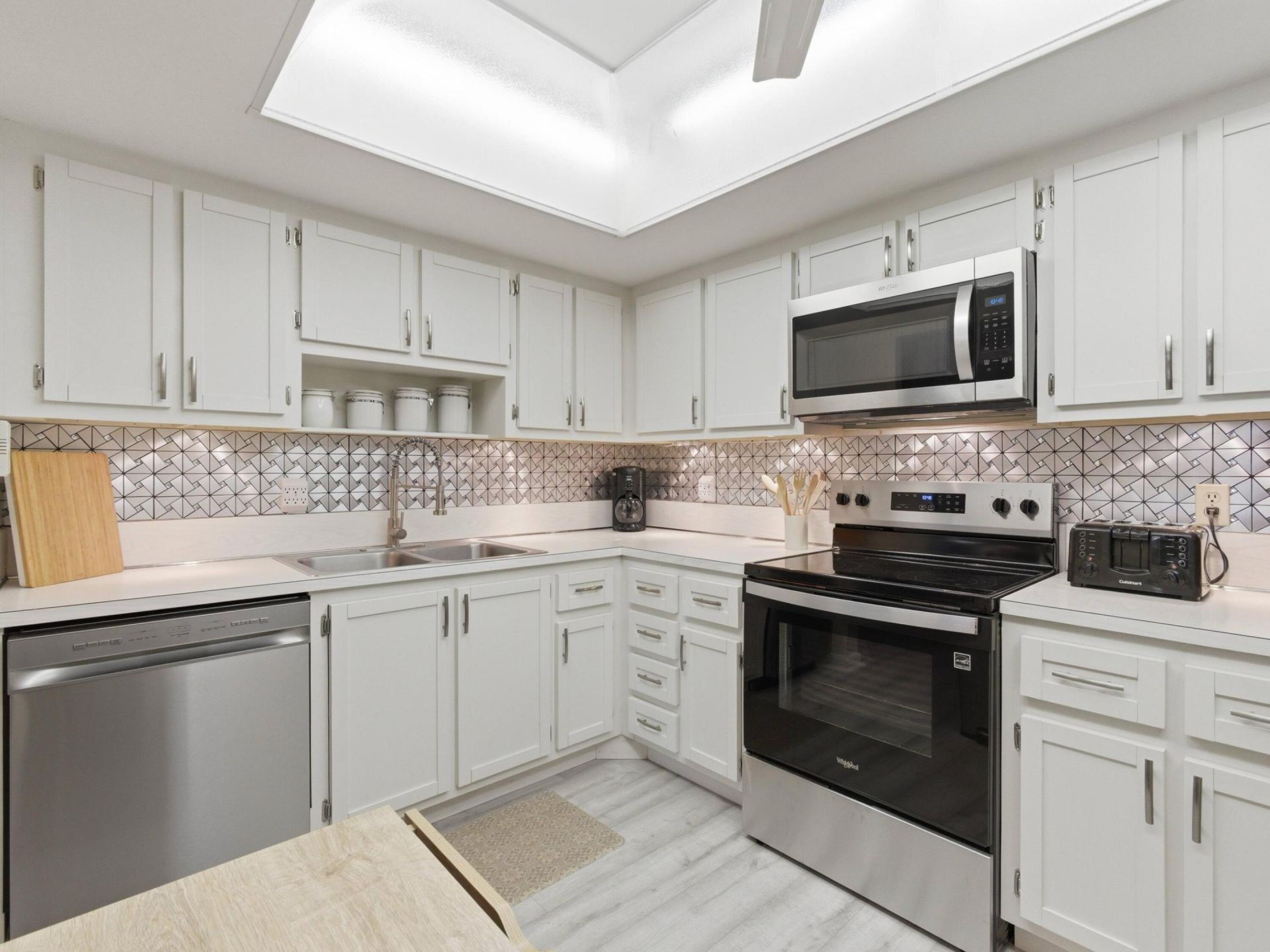 308 NE 17th Avenue, Unit 2, Boynton Beach, FL 33435 Photo