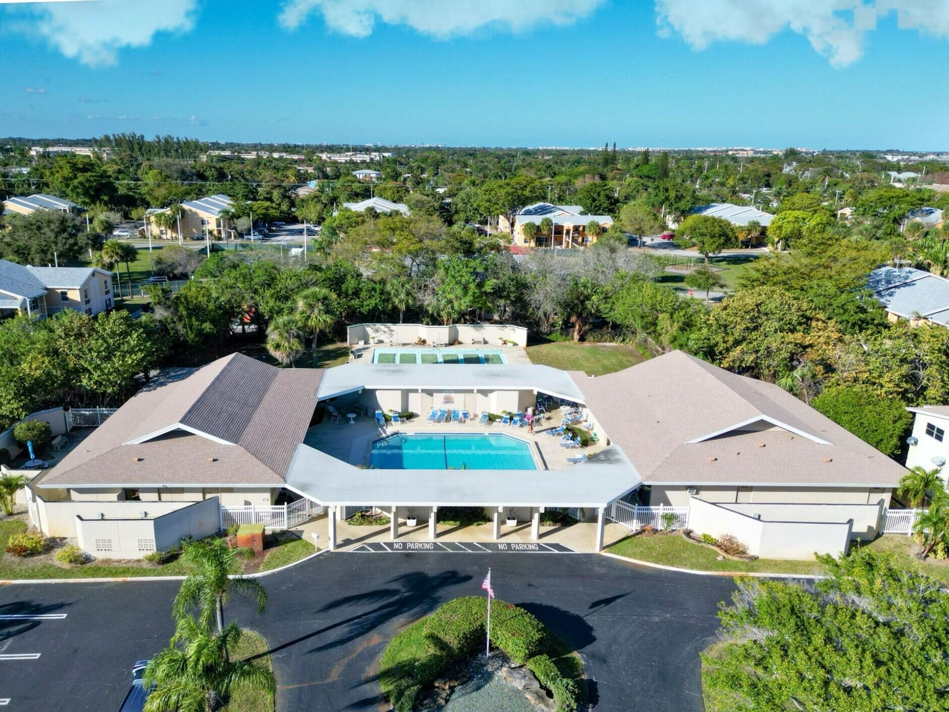 308 NE 17th Avenue, Unit 2, Boynton Beach, FL 33435 Photo