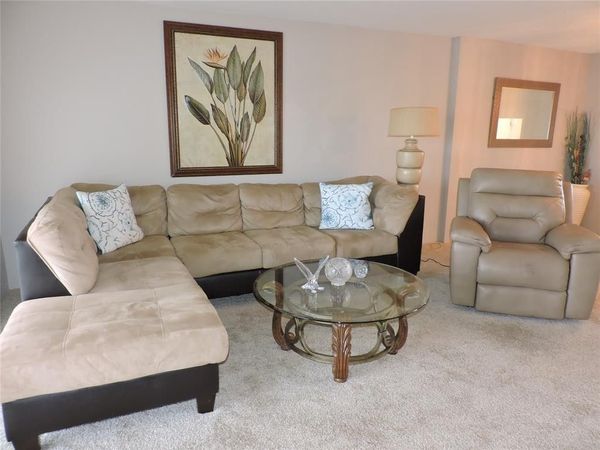 441 SE 3rd St, Unit 307, Dania Beach, FL 33004