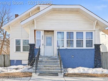 5834 Wayne Road, Romulus, MI 48174