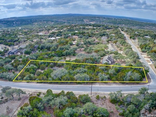 9007 Gainsborough Dr, Spring Branch, TX 78070