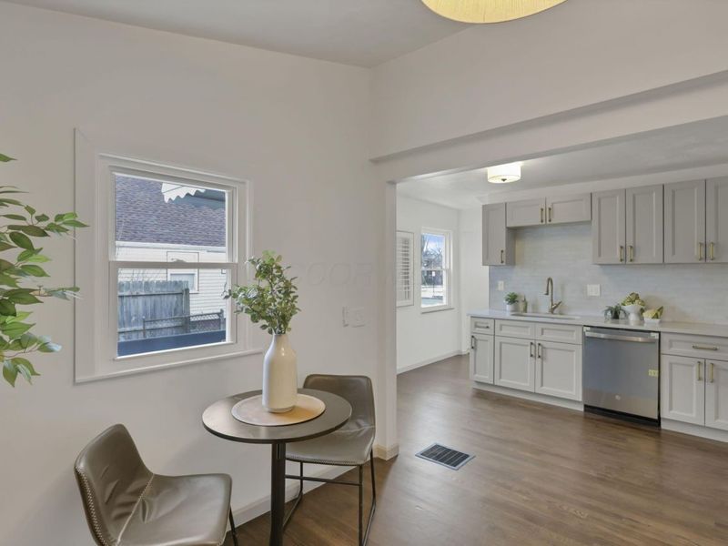 157 N Kellner Road, Columbus, OH 43209 Photo 13