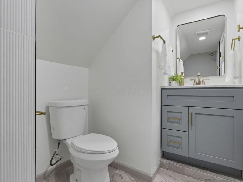 157 N Kellner Road, Columbus, OH 43209 Photo 29