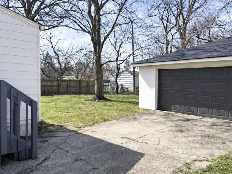 157 N Kellner Road, Columbus, OH 43209 Photo 38