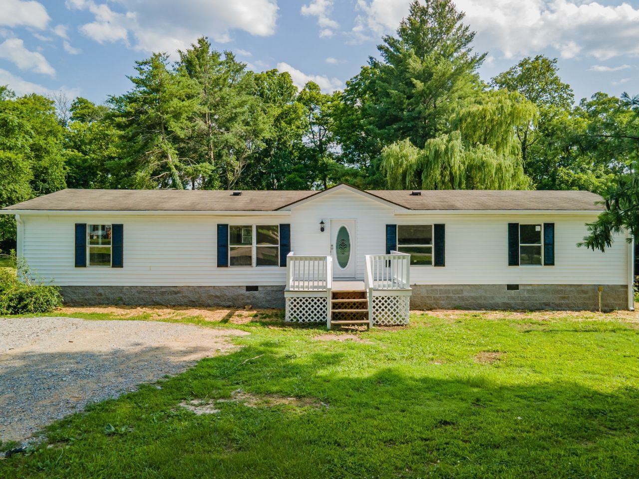 3907 General Lee Rd, Culleoka, TN 38451 Main Photo