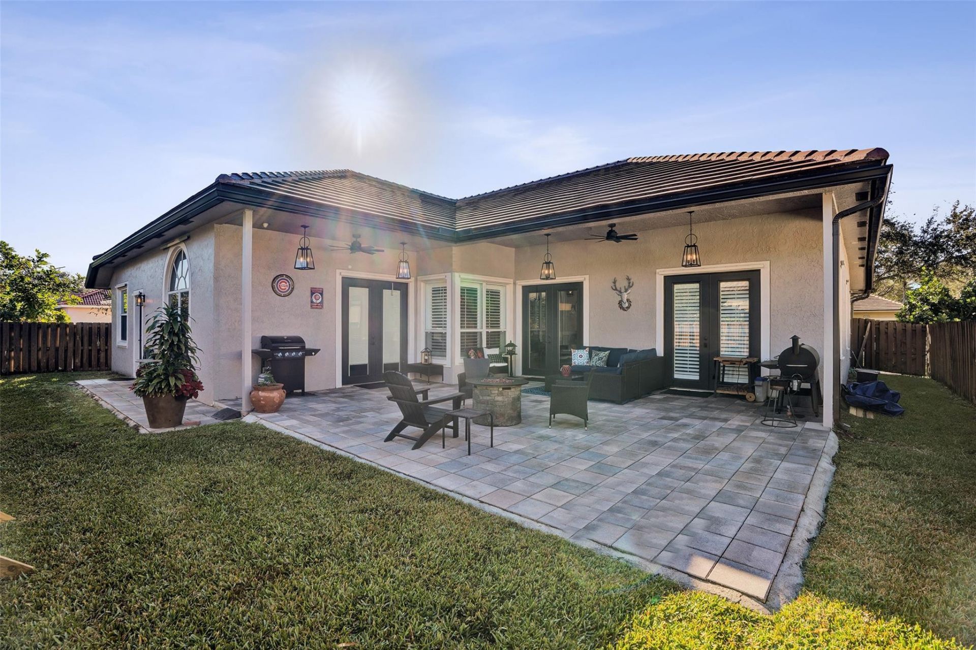 16287 Mariposa Circle, Pembroke Pines, FL 33331 Photo