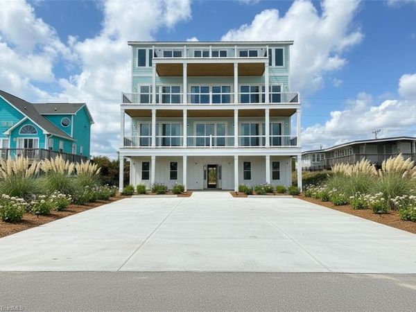 404 Ocean Drive, Emerald Isle, NC 28594