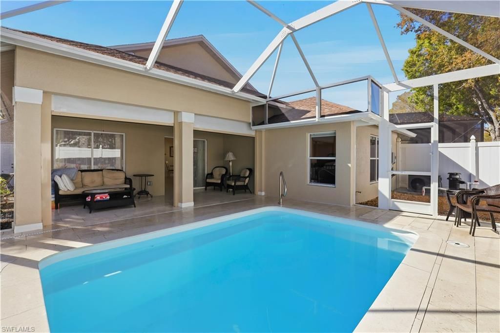 1087 Silverstrand Dr, Naples, FL 34110 Main Photo