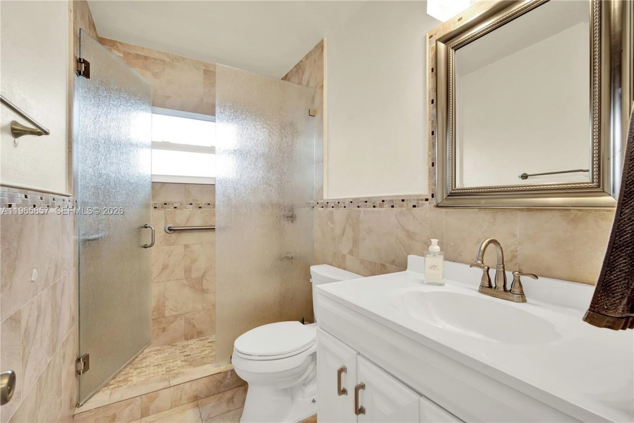 606 SW 58th Ct, Miami, FL 33144 Photo