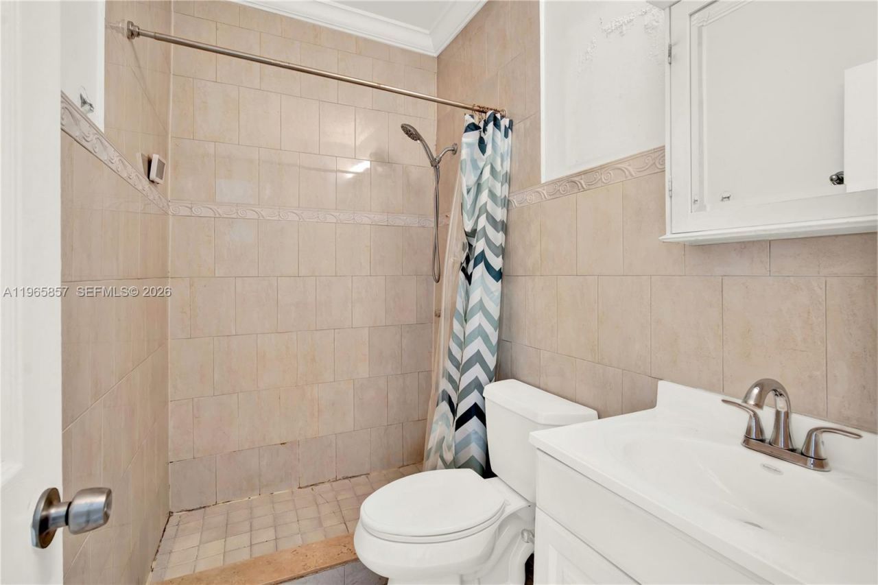 606 SW 58th Ct, Miami, FL 33144 Photo