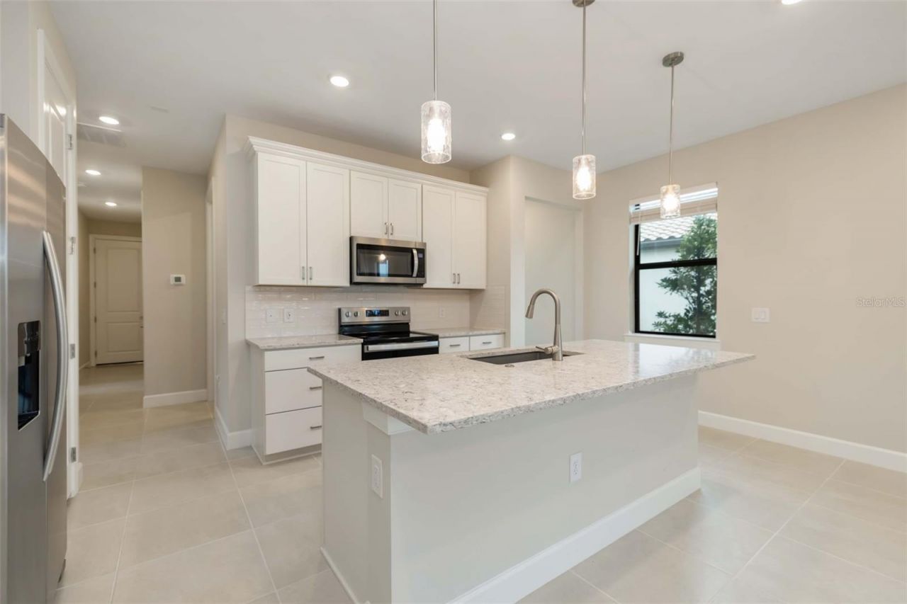 5811 Silverside Pine Court, Lakewood Ranch, FL 34211 Photo