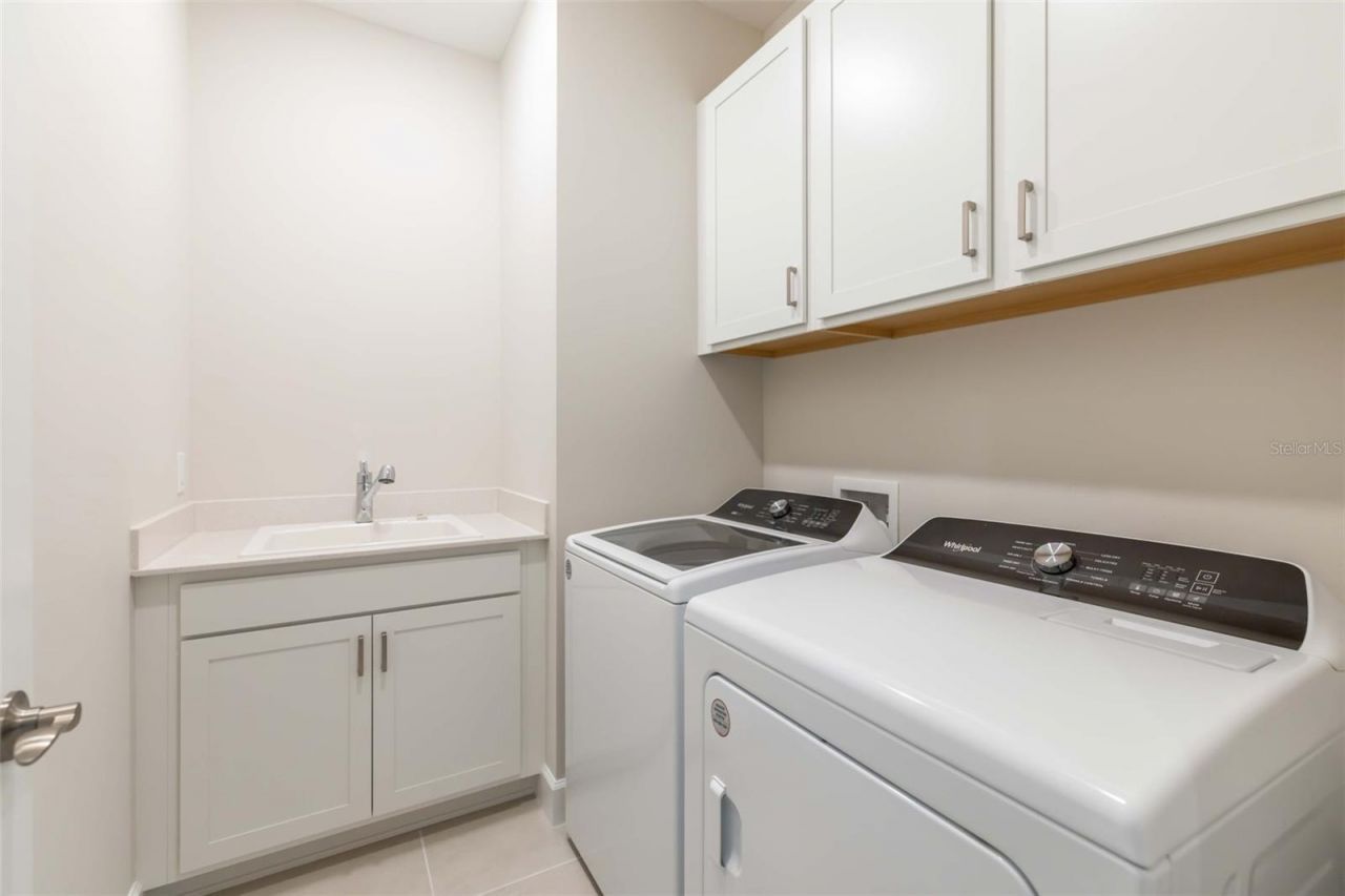 5811 Silverside Pine Court, Lakewood Ranch, FL 34211 Photo