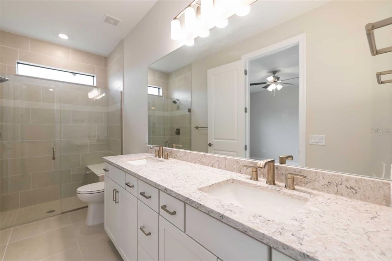 5811 Silverside Pine Court, Lakewood Ranch, FL 34211 Photo