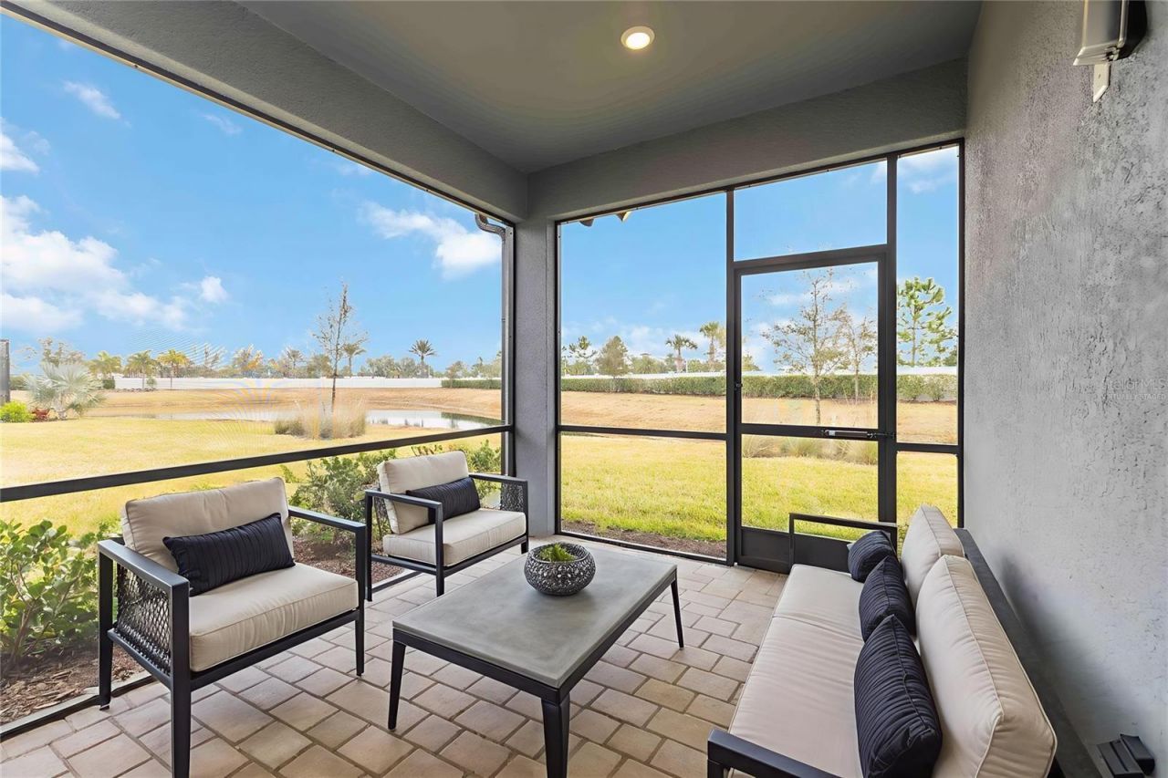 5811 Silverside Pine Court, Lakewood Ranch, FL 34211 Photo