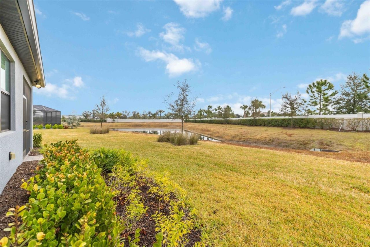 5811 Silverside Pine Court, Lakewood Ranch, FL 34211 Photo