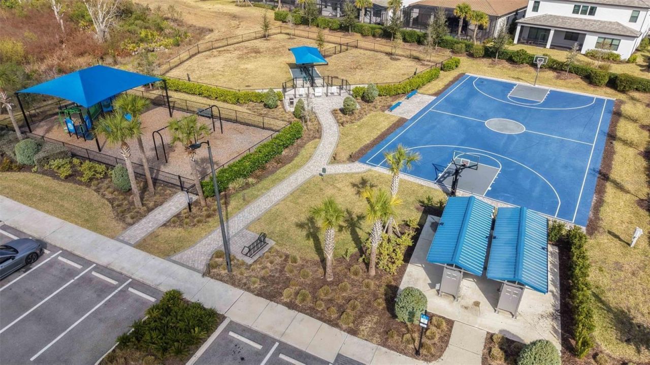5811 Silverside Pine Court, Lakewood Ranch, FL 34211 Photo