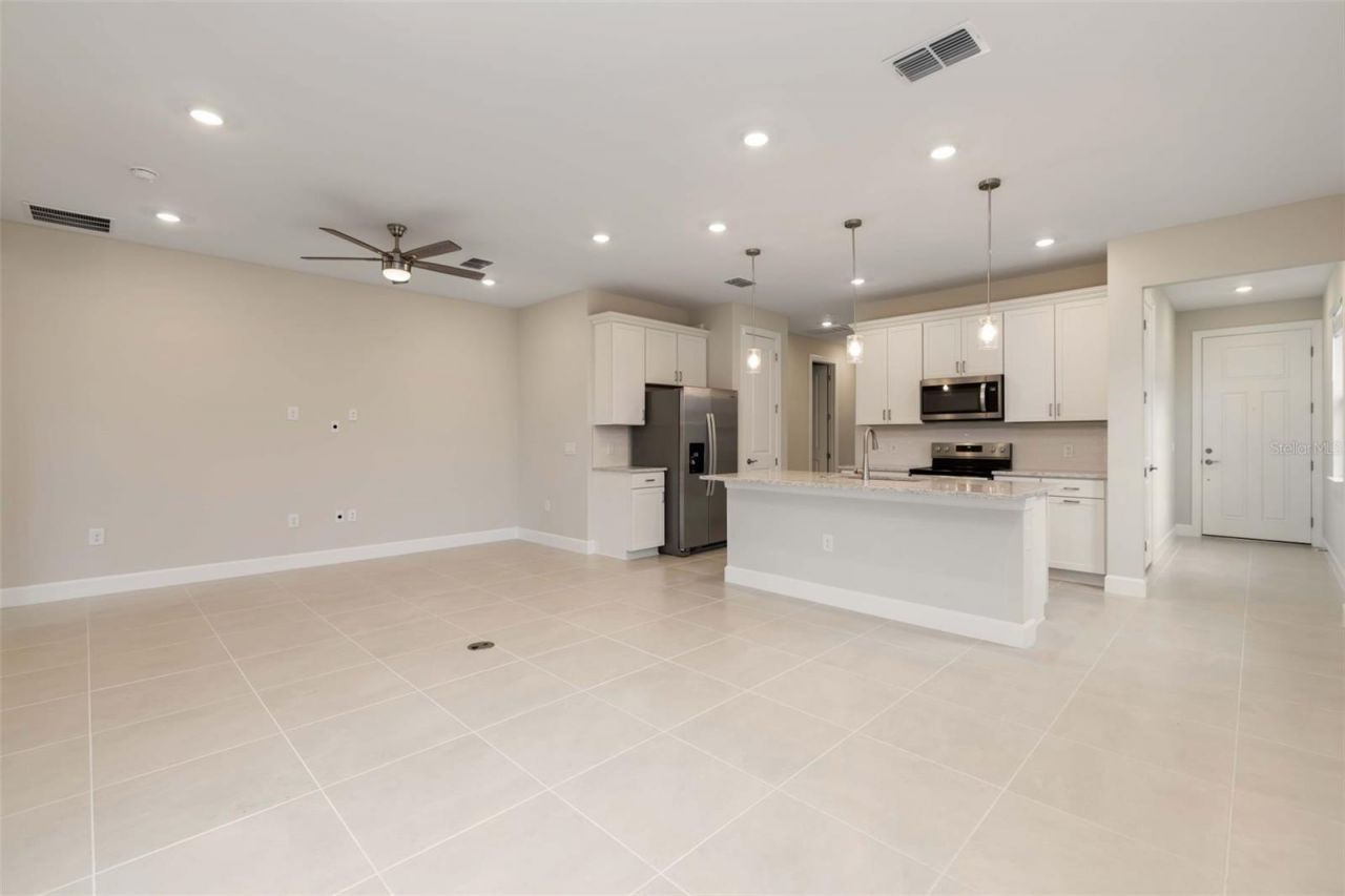 5811 Silverside Pine Court, Lakewood Ranch, FL 34211 Photo