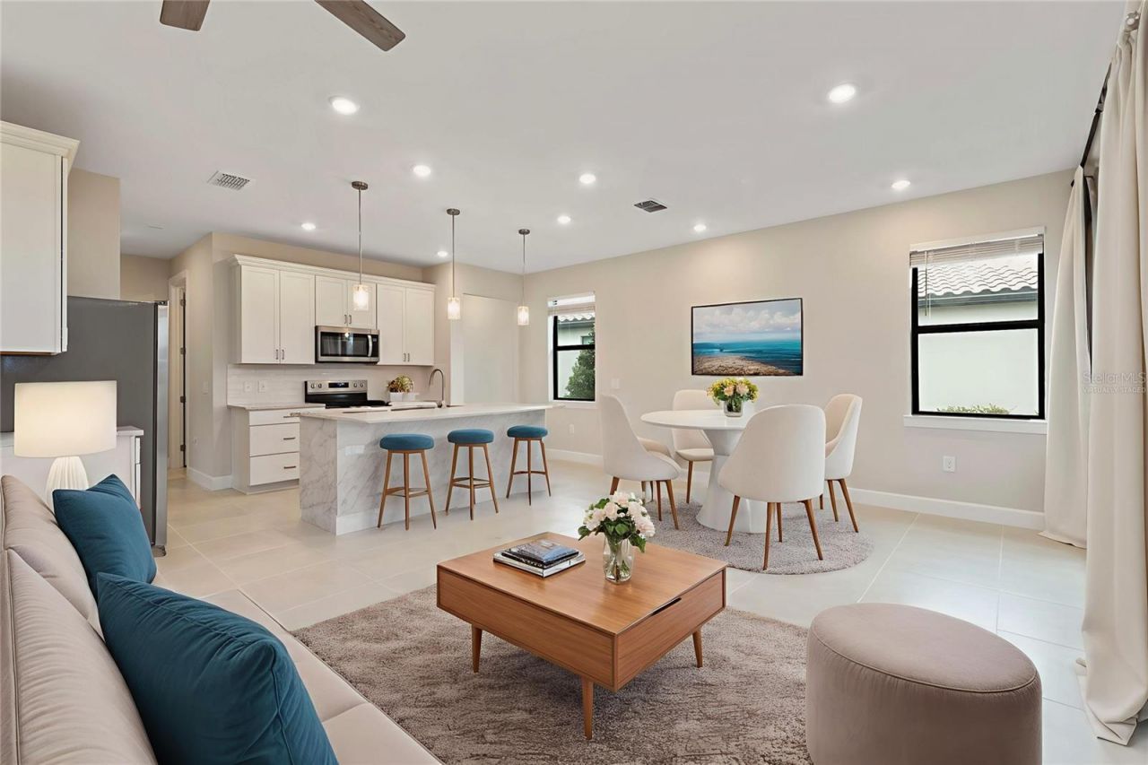 5811 Silverside Pine Court, Lakewood Ranch, FL 34211 Photo
