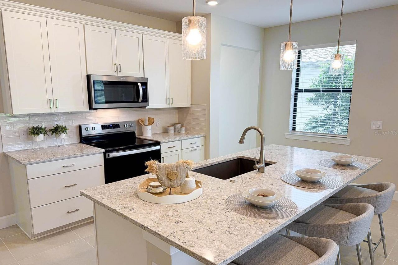 5811 Silverside Pine Court, Lakewood Ranch, FL 34211 Photo