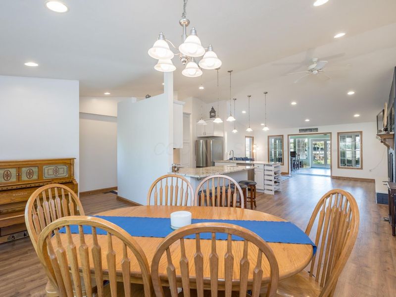 9342 OH-368 , Huntsville, OH 43324 Photo 9