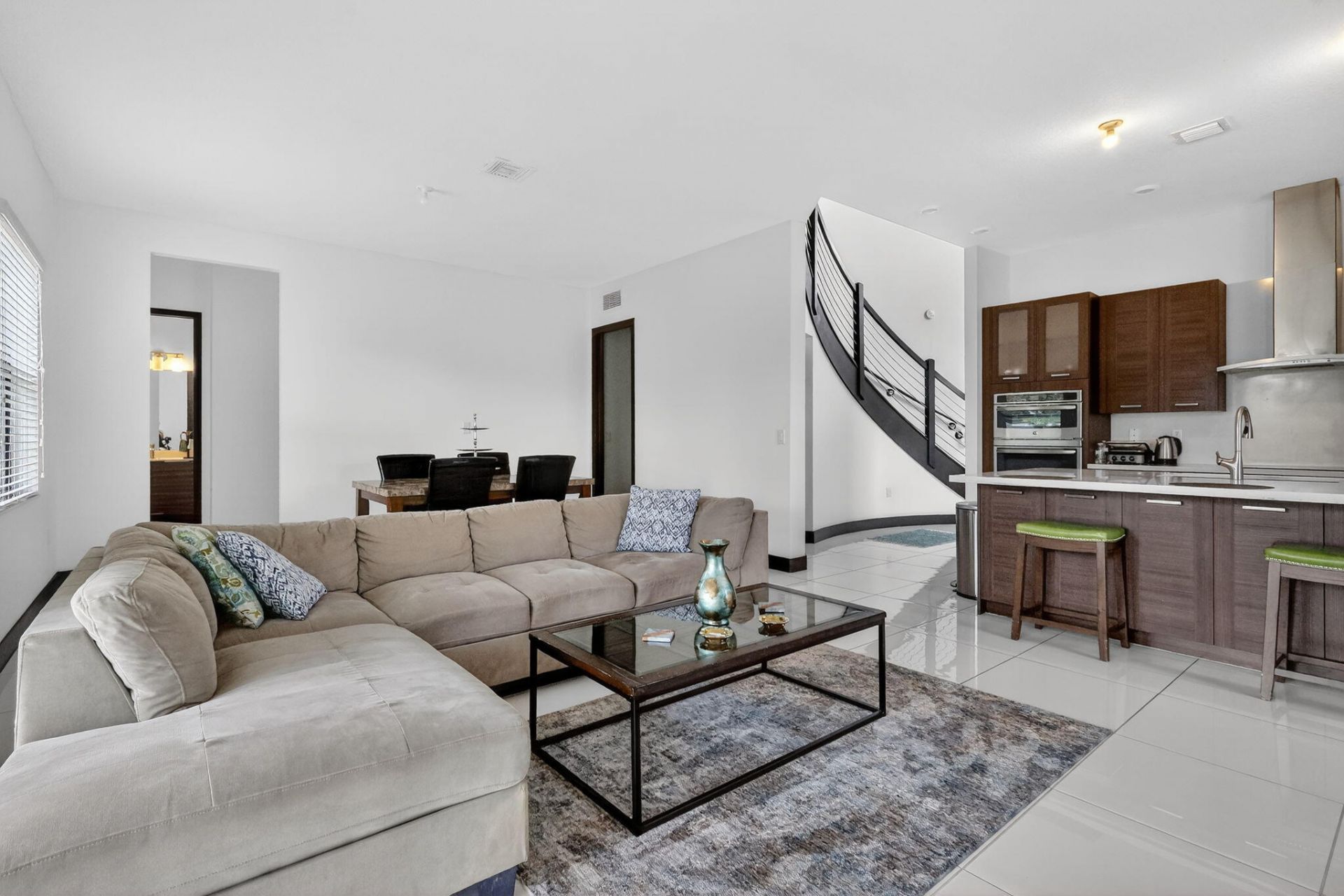 15505 NW 89th Court, Miami Lakes, FL 33018 Photo