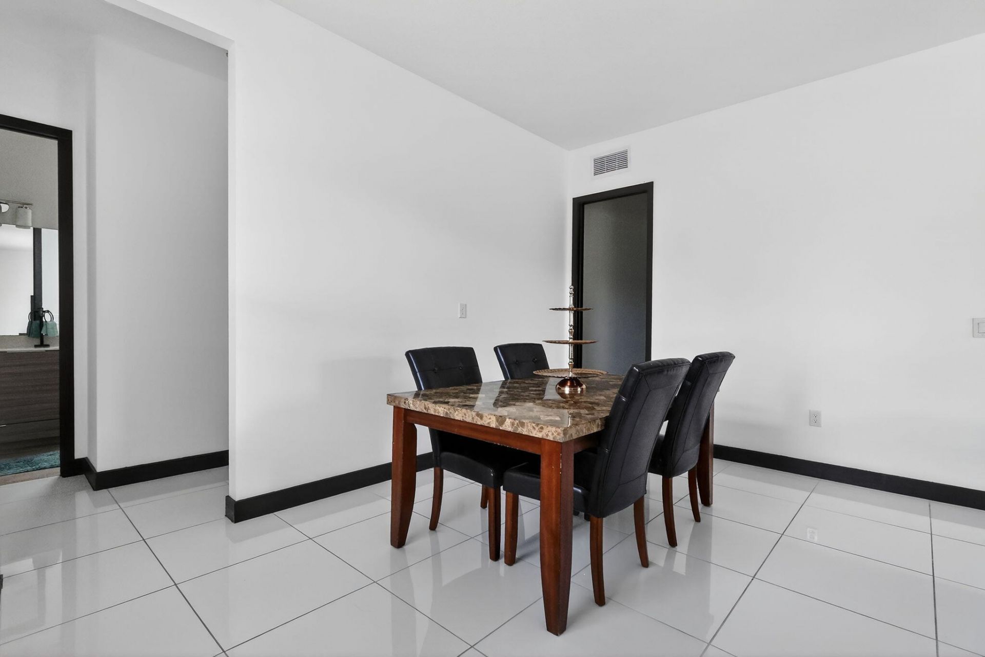 15505 NW 89th Court, Miami Lakes, FL 33018 Photo