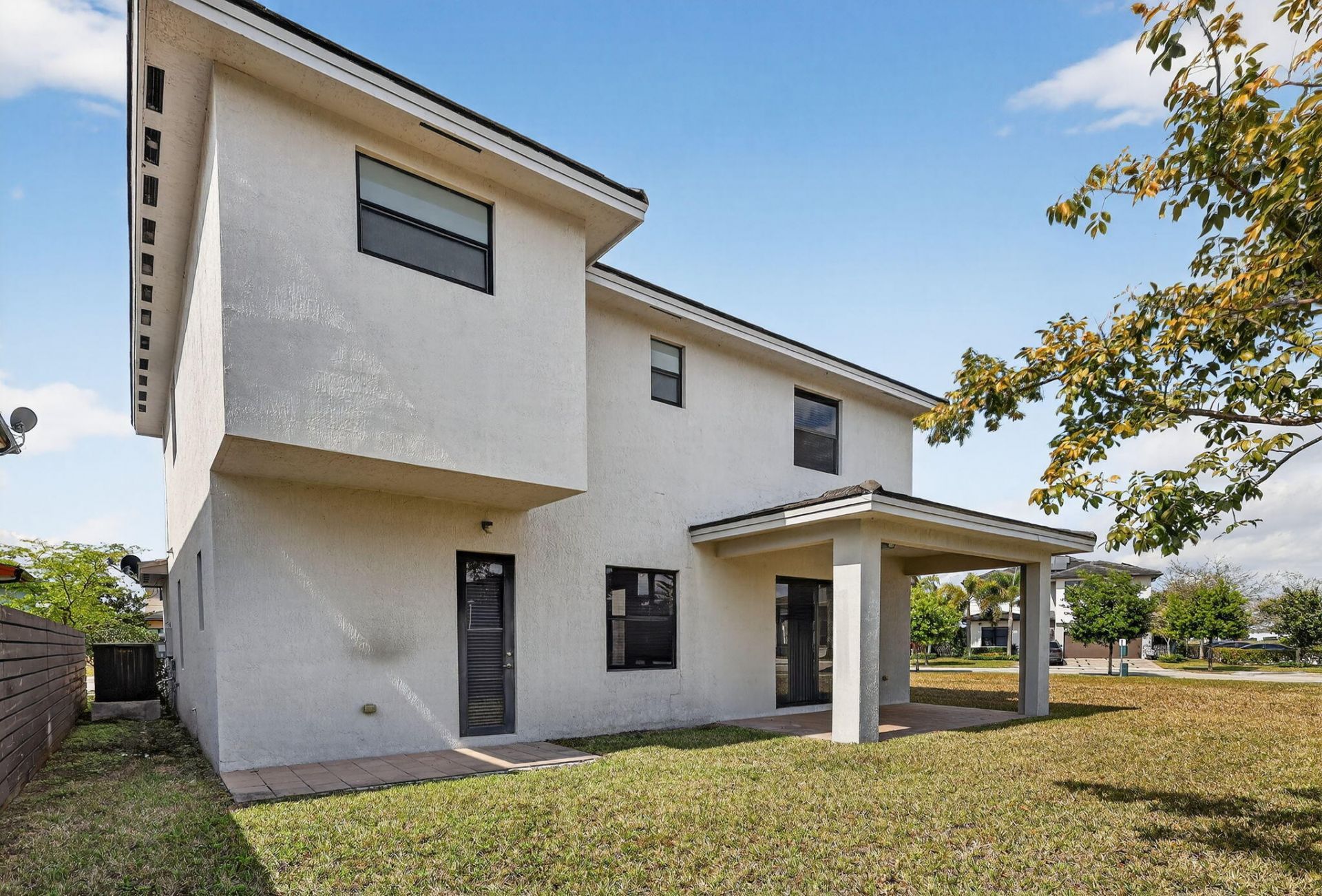 15505 NW 89th Court, Miami Lakes, FL 33018 Photo