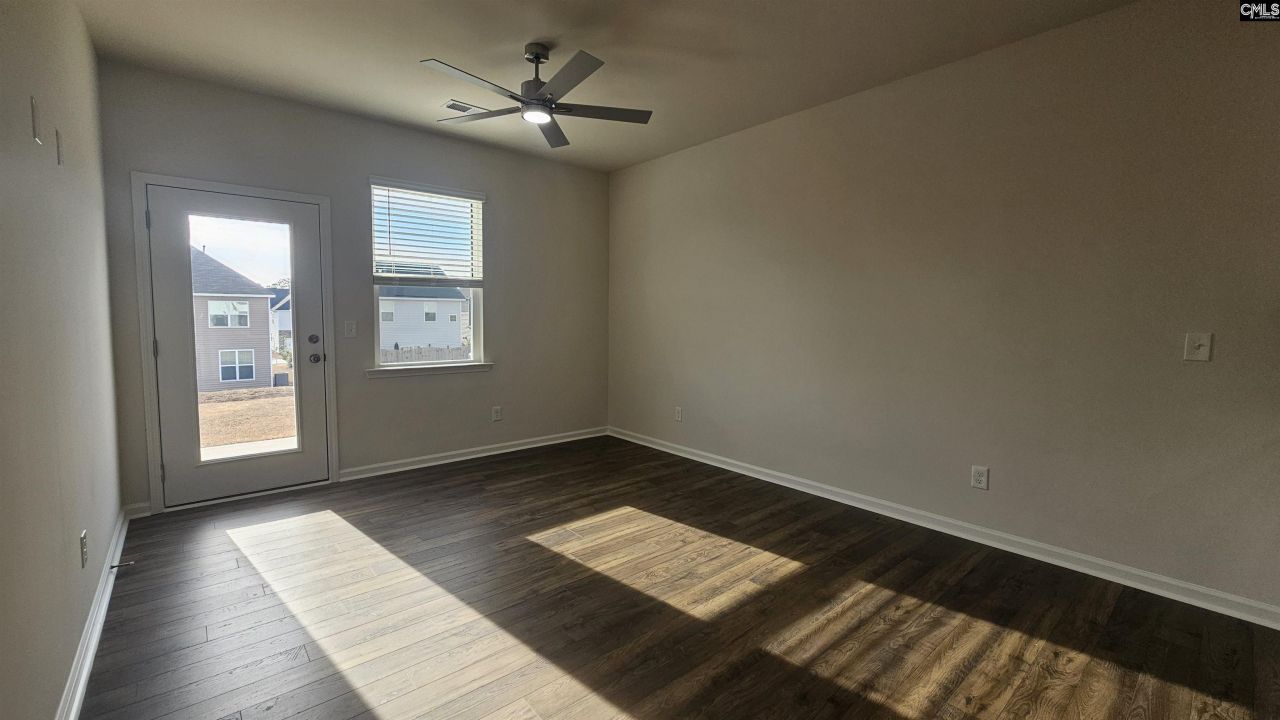 264 Sunny Hill Drive Photo 17